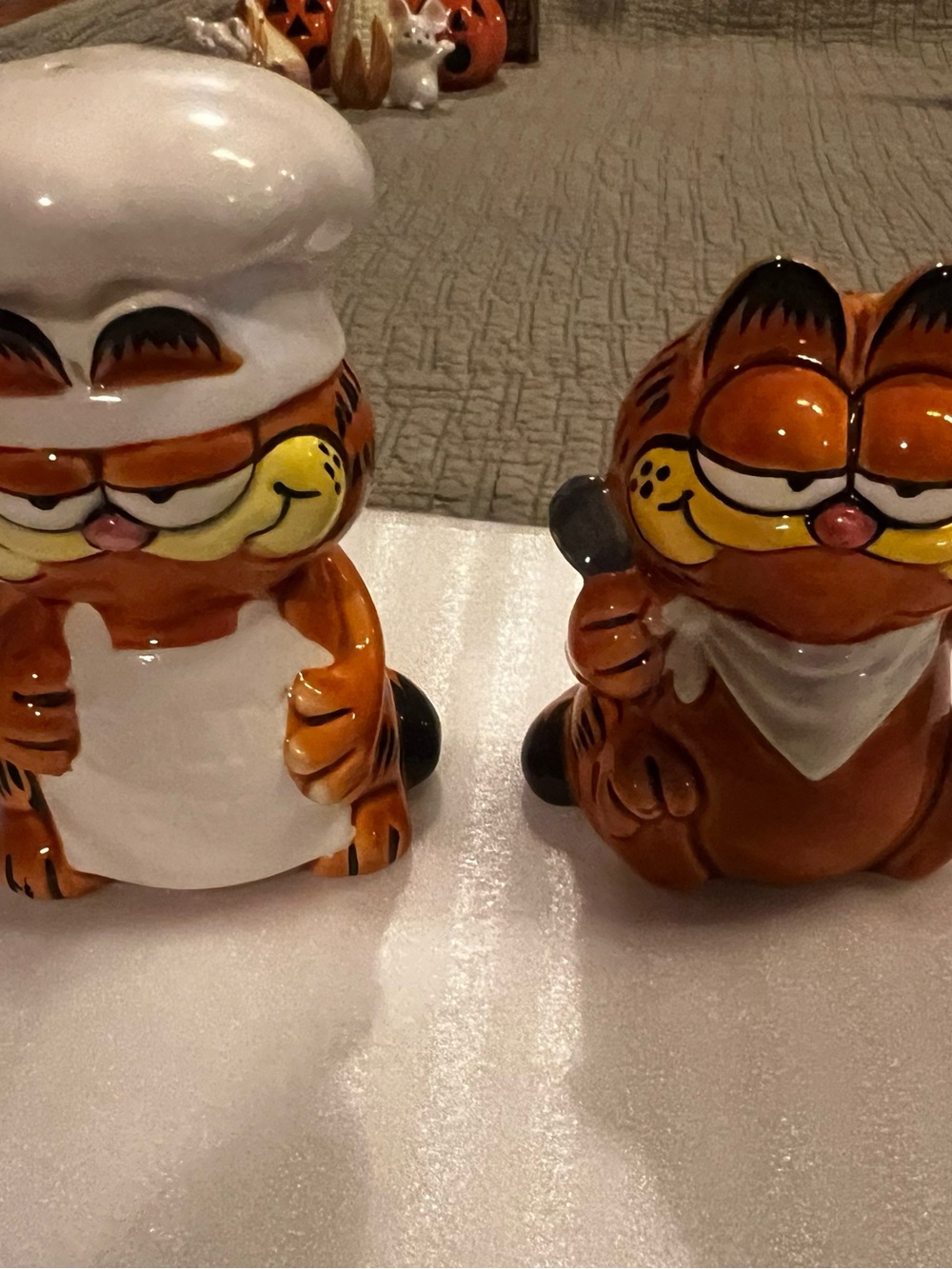 Enesco Garfield Ceramic Salt and Pepper Shakers - Orange and White